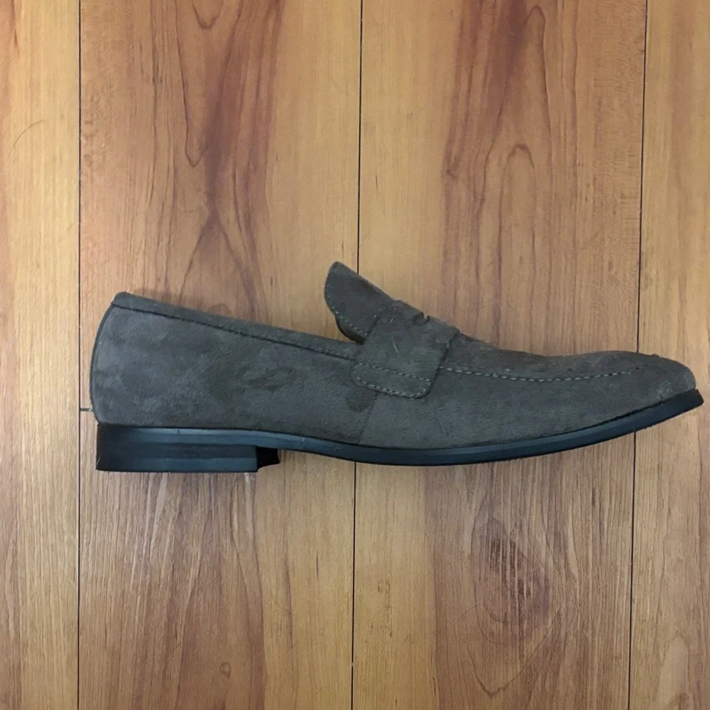 Nick Graham Men's Gray Suede Loafers - Picture 2 of 3